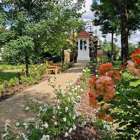 Muzeum Ziemianstwa W Dabrowie Zajazd *