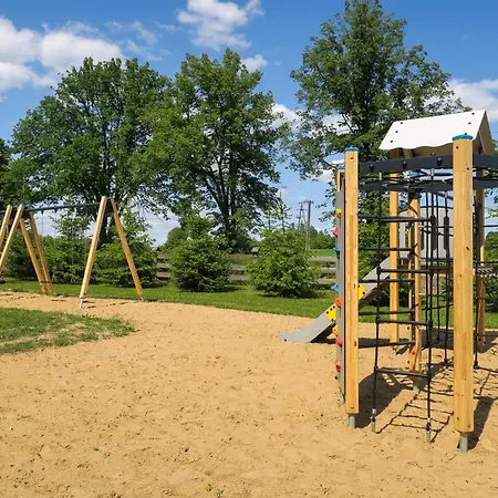 Zajazd Muzeum Ziemianstwa W Dabrowie