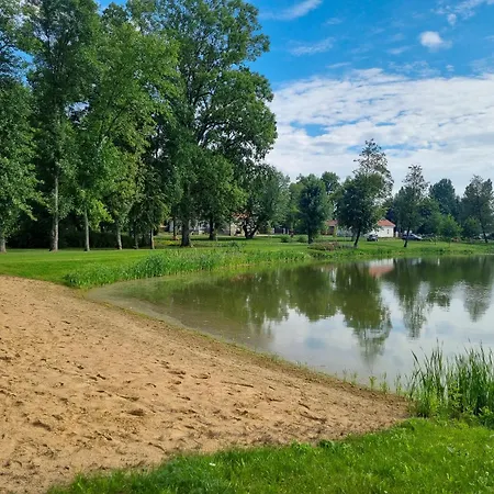 Muzeum Ziemianstwa W Dabrowie Inn Przesmyki